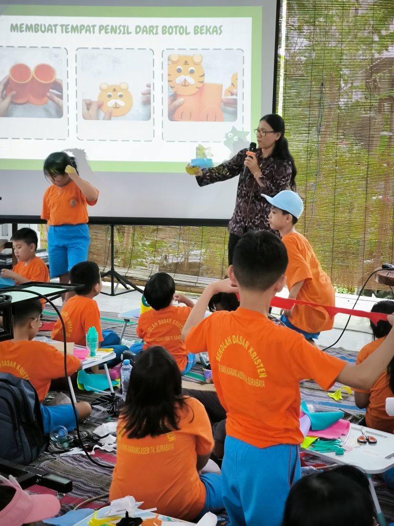 Field Trip SDKr Mutiara Kasih Surabaya di Pusdakota