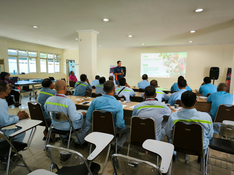 Pusdakota Menjadi Narasumber Training Persiapan Pensiun di PT Jatim Taman Steel, Mfg, Sidoarjo